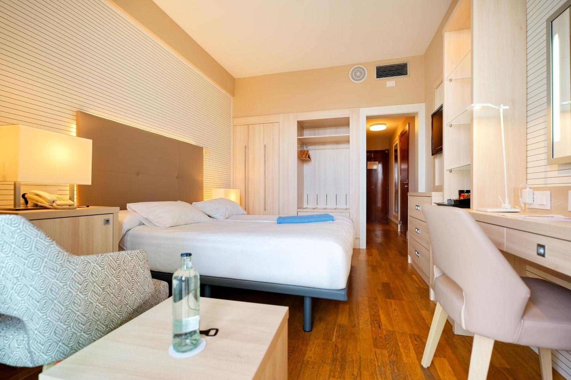 Single Room Spa Acces